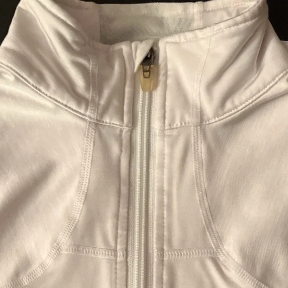 Lululemon Define Jacket White Mesh Panel Zip Up Size 6 - Picture 4 of 13